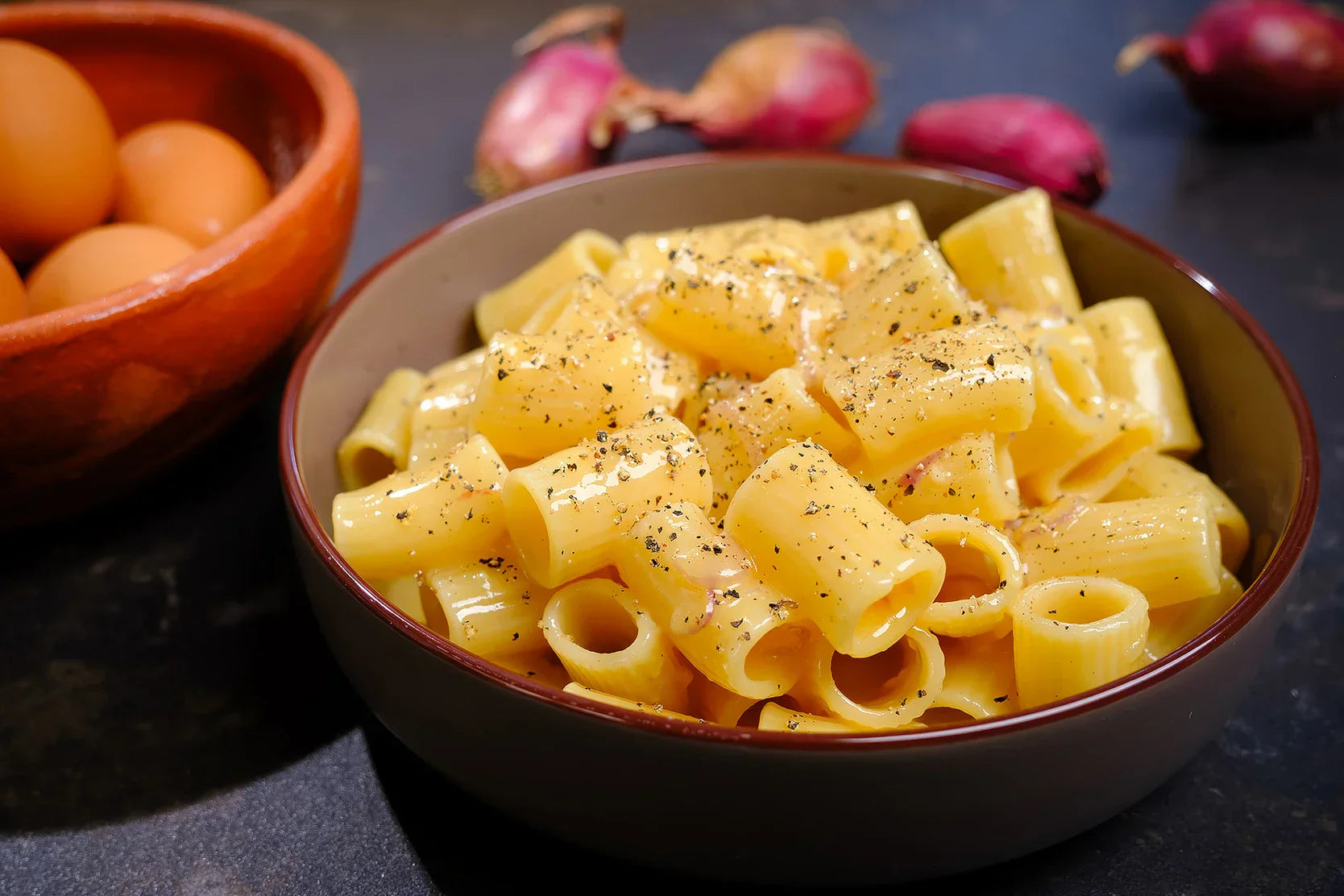 Cacio e Uova | Neapolitan “Cheese & Egg” Pasta Recipe