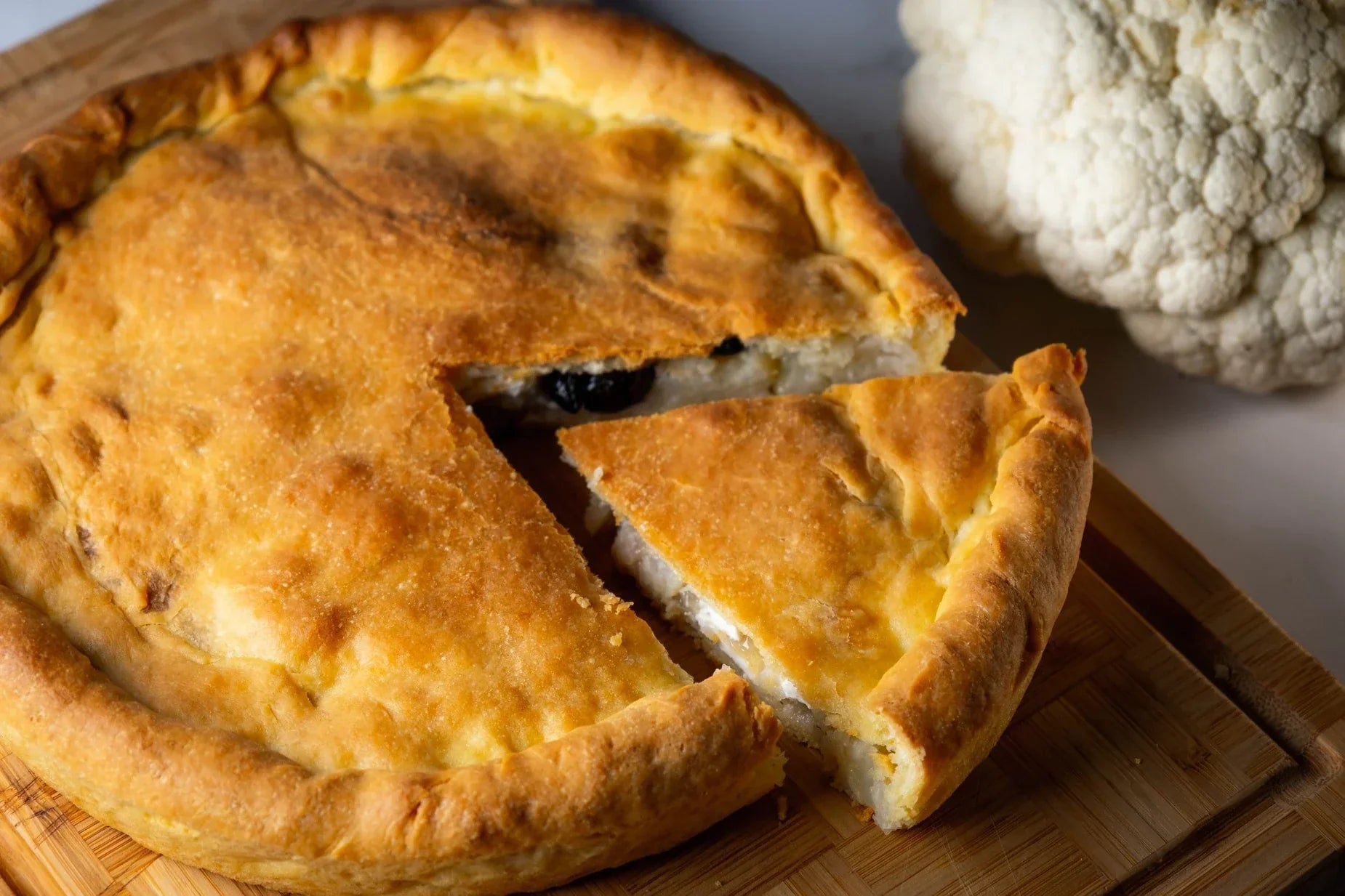 Cudduruni con Cavolfiore | Savory Cauliflower Pie Recipe