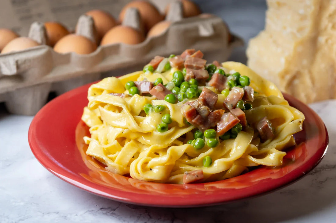 Fettuccine alla Papalina | Roman Ham & Pea Pasta Recipe