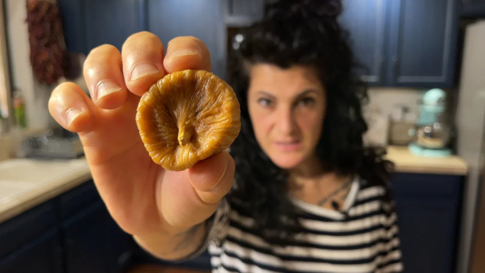 Fichi Imbottiti | Italian Stuffed Fig Recipe