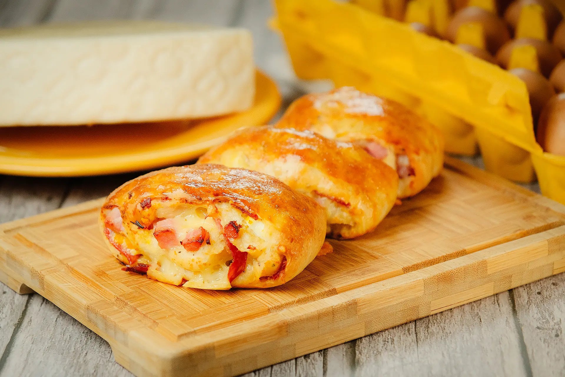 Panino Napoletano | Neapolitan Stuffed Sandwich Rolls Recipe