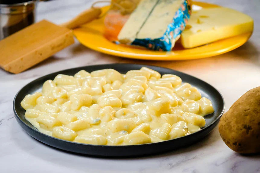 Pasta ai Quattro Formaggi | Authentic Italian Four Cheese Pasta Sauce Recipe