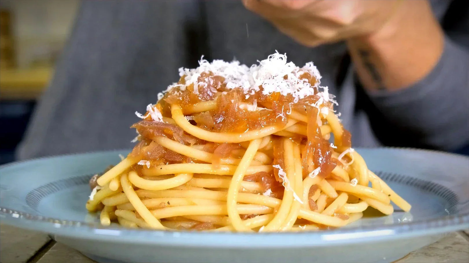 Pasta Genovese Fujuta | Italian Onion Pasta Recipe