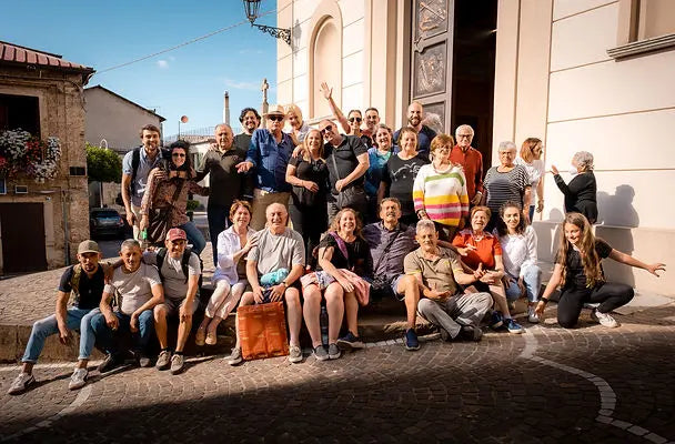 Guests on the Pasta Grammar tour of Southern Italy.